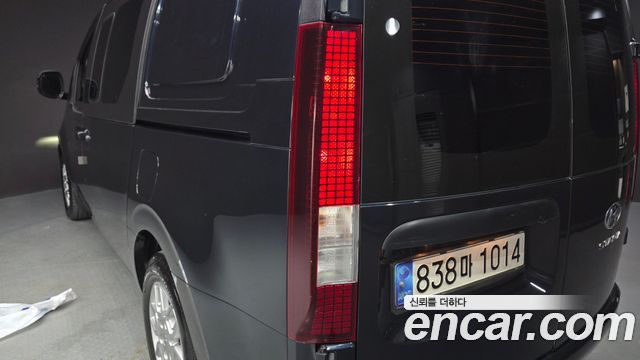 Hyundai Staria Cargo 5-Seater Modern 2023 — фото 23
