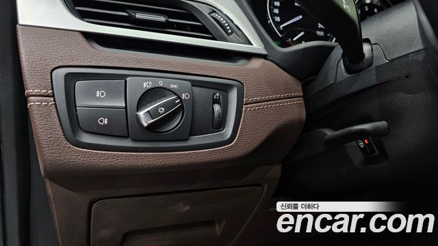 BMW X1 (F48) xDrive 20i M Sport 2022 — фото 8