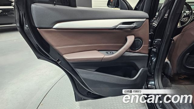 BMW X1 (F48) xDrive 20i M Sport 2022 — фото 25