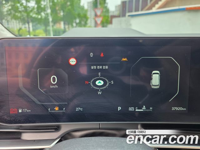 Kia Carnival (IV) Gasoline 4-Seater Hi Limousine (Special) 2024 — фото 7