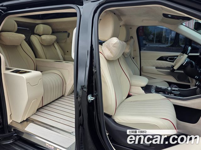 Kia Carnival (IV) Gasoline 4-Seater Hi Limousine (Special) 2024 — фото 22