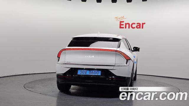 Kia EV6 Long Range Earth 2022 — фото 4