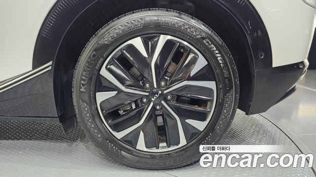 Kia EV6 Long Range Earth 2022 — фото 27