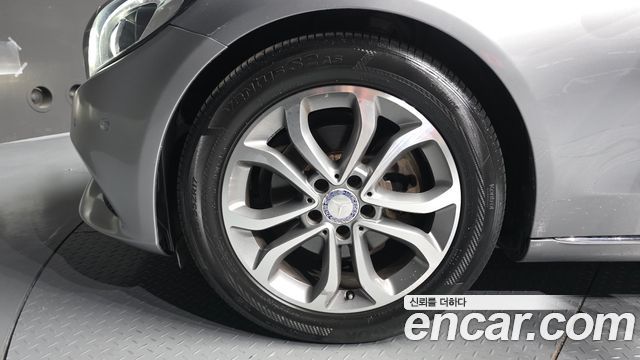 Mercedes-Benz C-Class (W205) C220 d Avantgarde 2016 — фото 5