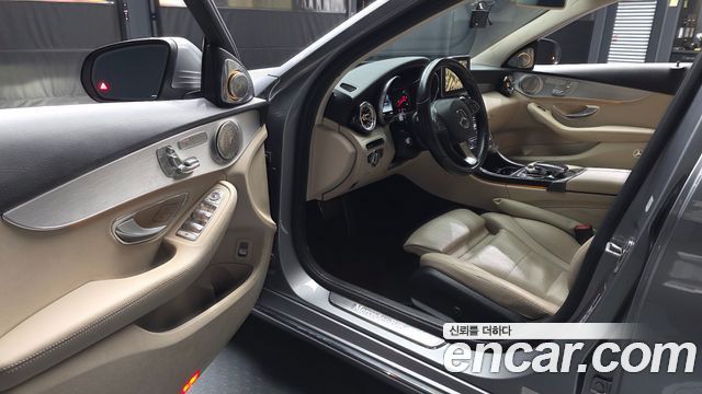 Mercedes-Benz C-Class (W205) C220 d Avantgarde 2016 — фото 10