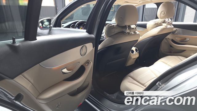 Mercedes-Benz C-Class (W205) C220 d Avantgarde 2016 — фото 26