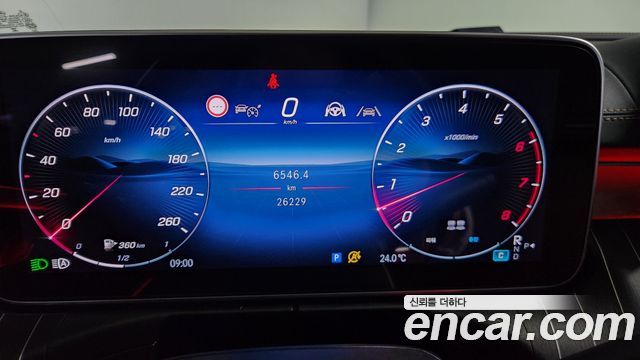 Mercedes-Benz CLE-Class (C236) CLE450 4MATIC Cabriolet 2024 — фото 8