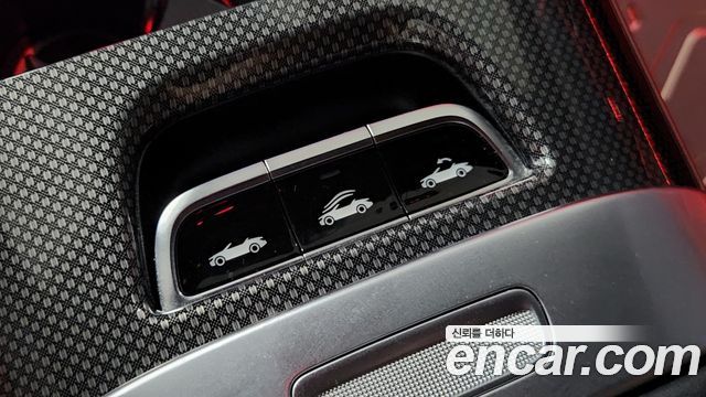 Mercedes-Benz CLE-Class (C236) CLE450 4MATIC Cabriolet 2024 — фото 17