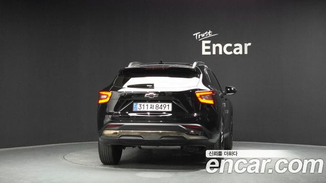 Chevrolet Trax Crossover 1.2 ACTIV Plus 2024 — фото 4