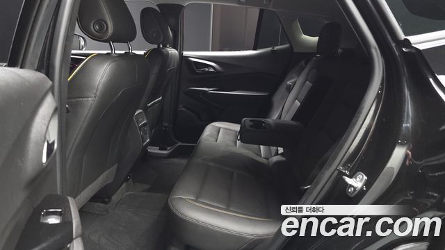 Chevrolet Trax Crossover 1.2 ACTIV Plus 2024 — фото 12