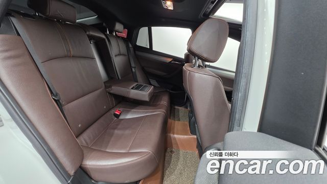BMW X4 (F26) xDrive20d M Sport 2018 — фото 18