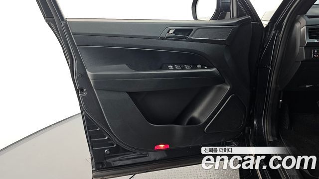 KG Mobility (SsangYong) Rexton Sports Diesel 2.2 4WD Noblesse 2022 — фото 30
