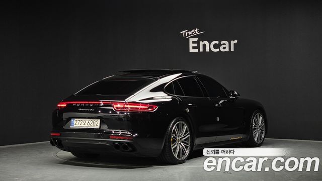 Porsche Panamera (971) 3.0 AWD 2018 — фото 2