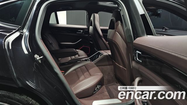 Porsche Panamera (971) 3.0 AWD 2018 — фото 26