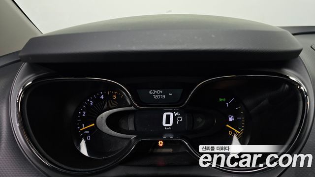 Renault Korea QM3 RE 2014 — фото 8