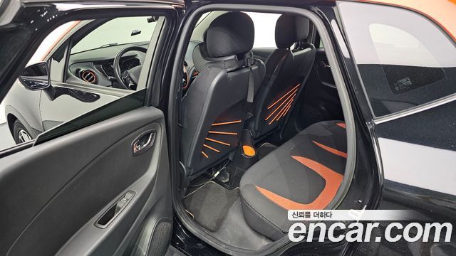 Renault Korea QM3 RE 2014 — фото 12