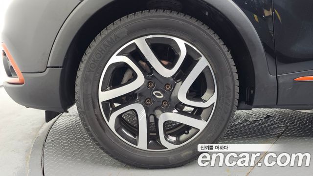 Renault Korea QM3 RE 2014 — фото 21