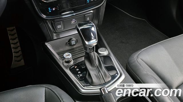 KG Mobility (SsangYong) Very New Tivoli Gasoline 1.5 2WD V3 2022 — фото 9
