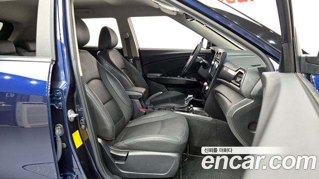 KG Mobility (SsangYong) Very New Tivoli Gasoline 1.5 2WD V3 2022 — фото 15