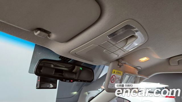 KG Mobility (SsangYong) Very New Tivoli Gasoline 1.5 2WD V3 2022 — фото 22