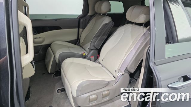 Kia Carnival (IV) Diesel 7-Seater Signature 2024 — фото 11