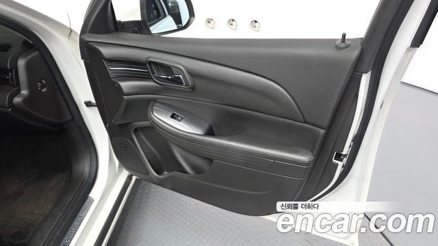 Chevrolet Malibu 2.0 LTZ 2013 — фото 24