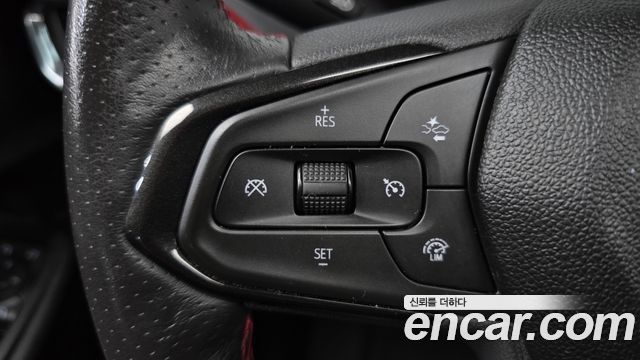 Chevrolet Trailblazer 1.3 Turbo 2WD RS 2021 — фото 17