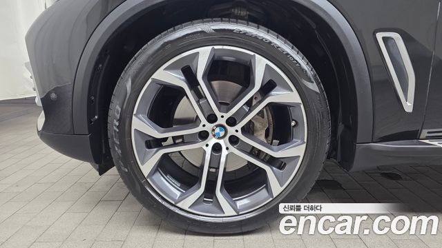 BMW X5 (G05) xDrive 30d xLine 2022 — фото 5