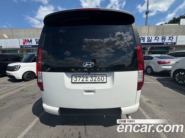 Hyundai Staria disability support car 2022 — фото 4