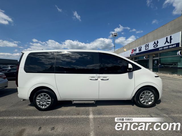 Hyundai Staria disability support car 2022 — фото 23