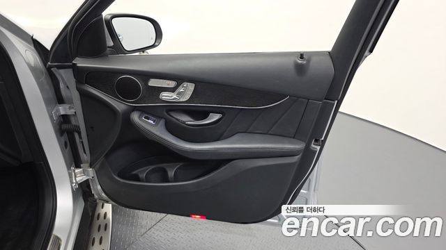 Mercedes-Benz GLC-Class (X253) GCL300 4MATIC Coupe 2020 — фото 24
