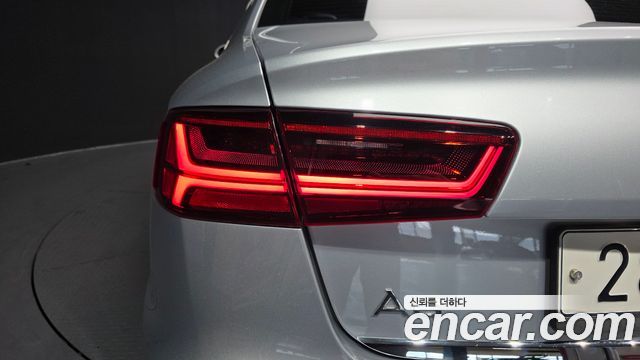 Audi A6 40 TFSI Premium C7 2018 — фото 23