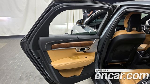 Volvo S90 T5 Inscription 2018 — фото 25