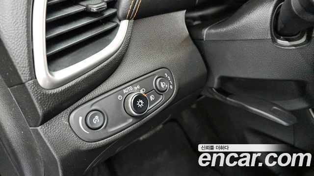Chevrolet Trax 1.4 LT Core 2019 — фото 18