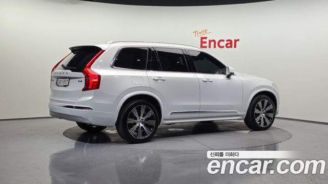 Volvo XC90 (II) B6 Inscription 2022 — фото 2