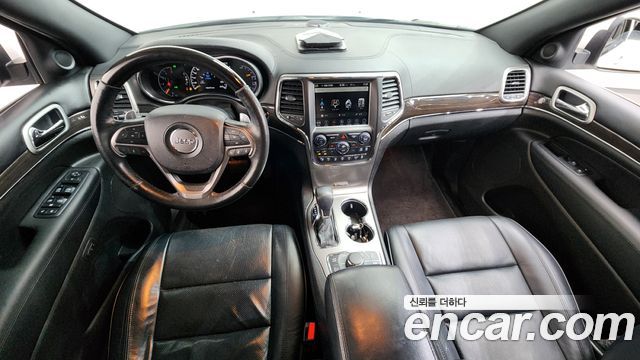 Jeep Grand Cherokee 3.0 Diesel Overland WK2 2018 — фото 7