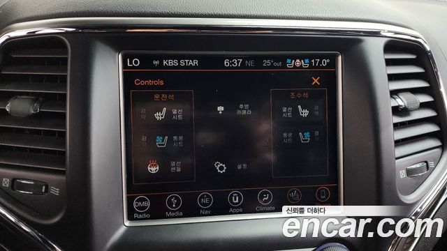 Jeep Grand Cherokee 3.0 Diesel Overland WK2 2018 — фото 18