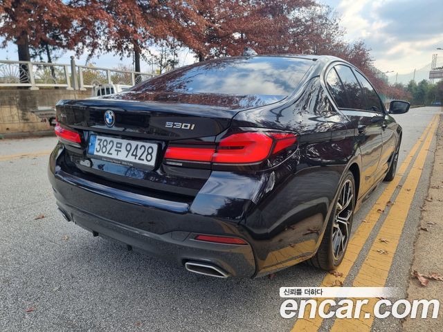 BMW 5 Series (G30) 530i xDrive M Sport Package 2023 — фото 2
