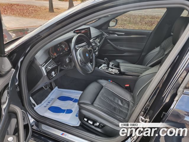 BMW 5 Series (G30) 530i xDrive M Sport Package 2023 — фото 8