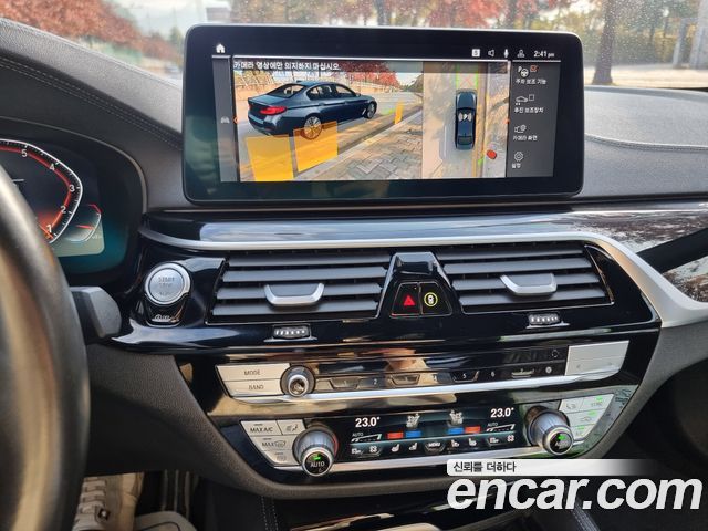 BMW 5 Series (G30) 530i xDrive M Sport Package 2023 — фото 20