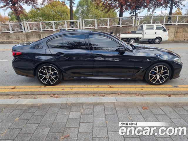 BMW 5 Series (G30) 530i xDrive M Sport Package 2023 — фото 23