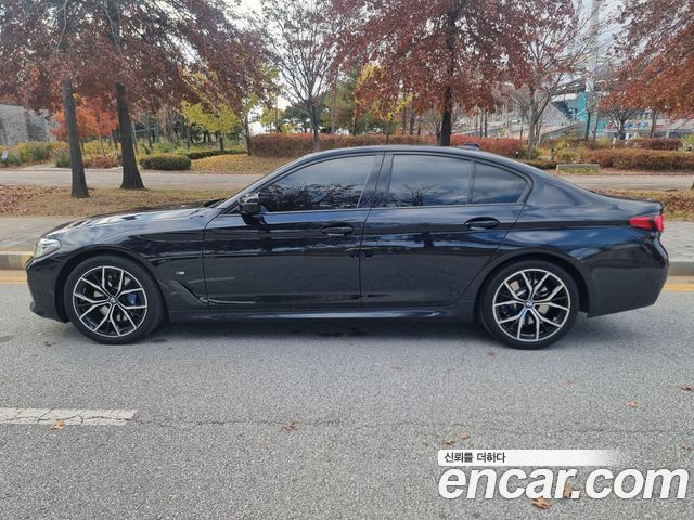 BMW 5 Series (G30) 530i xDrive M Sport Package 2023 — фото 24