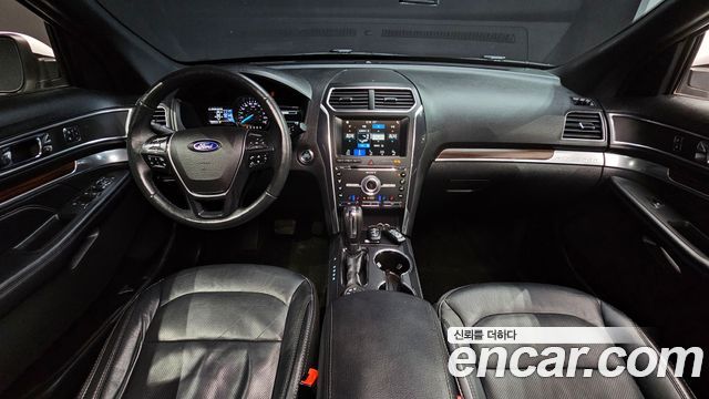 Ford Explorer 2.3 Limited 4WD 5th 2018 — фото 7