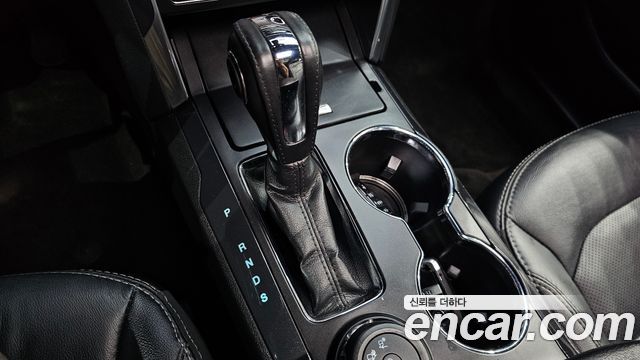 Ford Explorer 2.3 Limited 4WD 5th 2018 — фото 9
