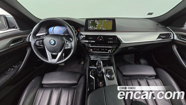 BMW 5 Series (G30) 520d M Sport package 2017 — фото 7