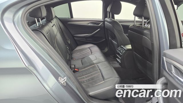 BMW 5 Series (G30) 520d M Sport package 2017 — фото 20