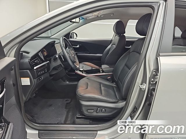 Kia Niro EV Noblesse 2022 — фото 15