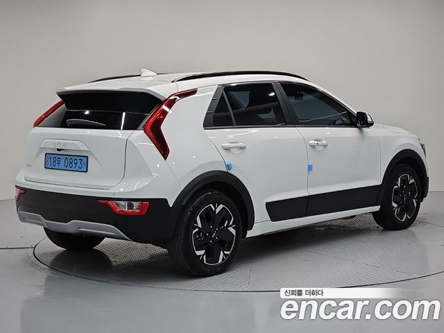 Kia Niro EV Air 2024 — фото 4