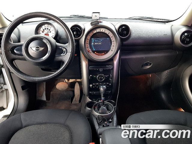 MINI Cooper D Countryman SE 1st 2012 — фото 5