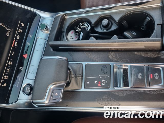 Audi A6 (C8) 45 TFSI Quattro Premium 2021 — фото 10